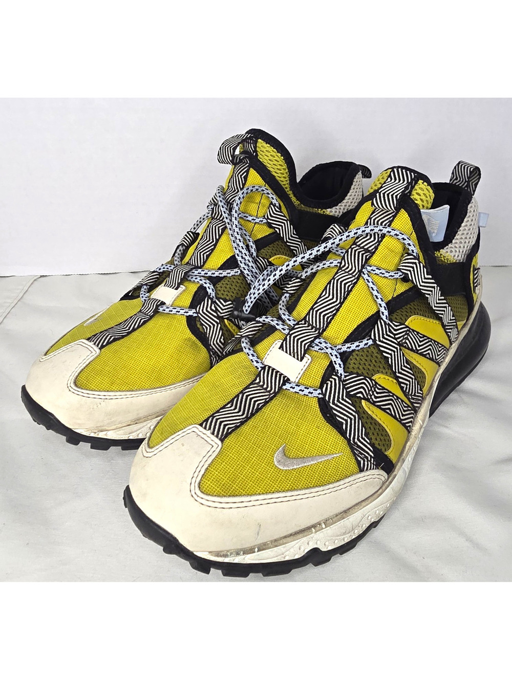 Nike Air Max 270 Bowfin Dark Citron AJ7200-300 Men's Size 10 Trail Shoes